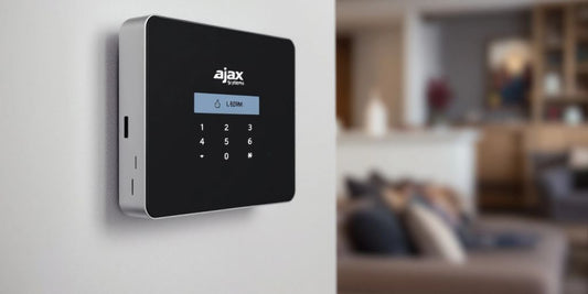 Alarm systeem van Ajax Systems in een huis.